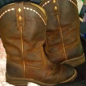 Ariat slide on boots size 6.5 woman
